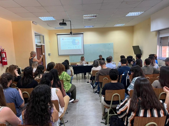 Facso: se realiz la jornada de becarios y jvenes investigadores